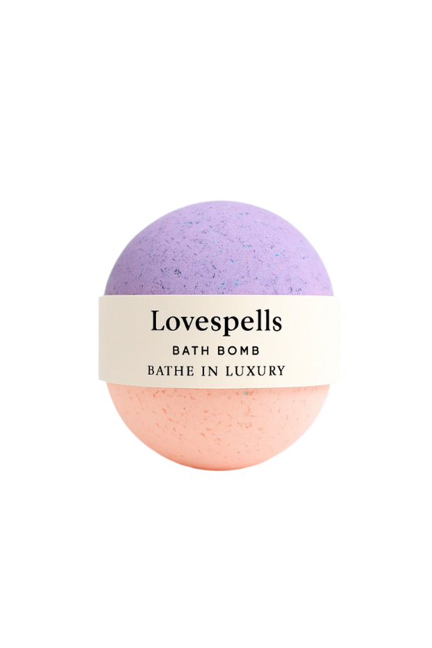 Lovespells Bath Bomb – Sweet Floral Soak | Romantic & Uplifting